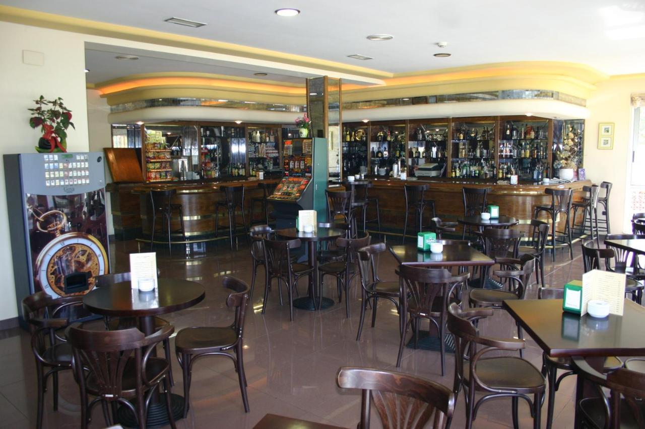 Hotel Os Caracoles Pereiro de Aguiar 외부 사진