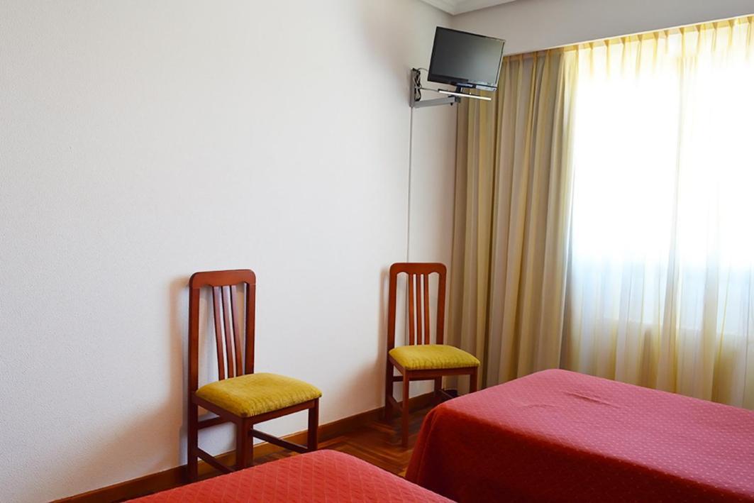 Hotel Os Caracoles Pereiro de Aguiar 외부 사진